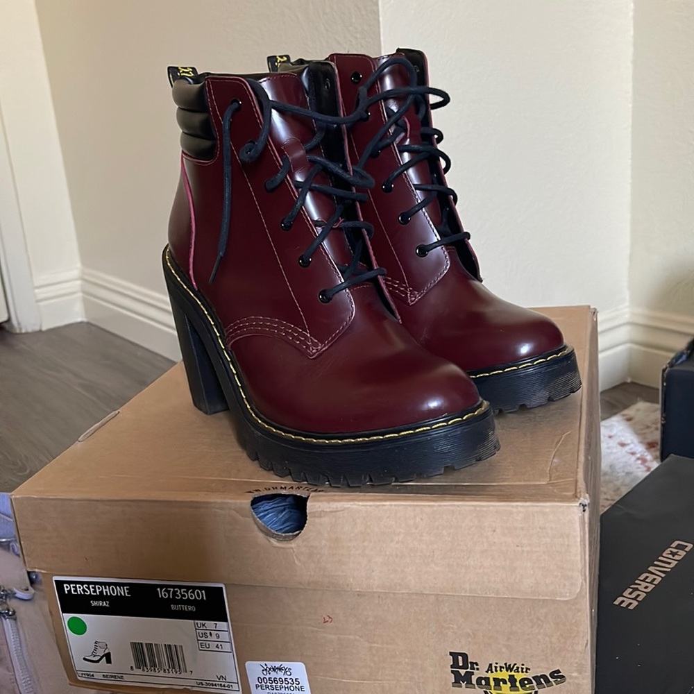 Dr Martens Persephone boots